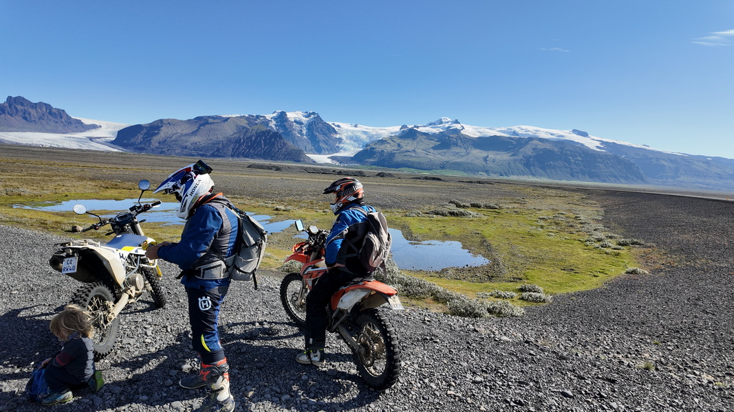 Iceland Photo World overview